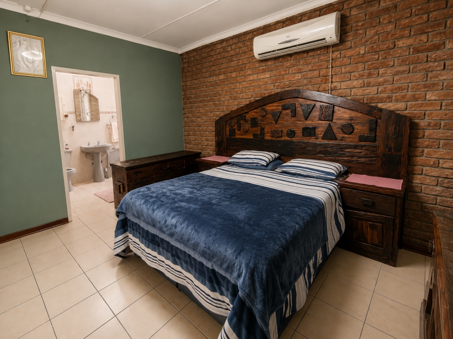 4 Bedroom Property for Sale in Elandsrand North West